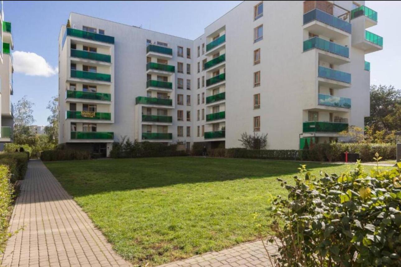 Shiraz Trio Apartament Varsovia Exterior foto